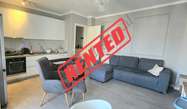 Apartament 2+1 me qira ne rrugen Mujo Ulqinaku ne Tirane.
Pozicionohet ne katin e 8te te nje pallat Apartament 2+1 me qira ne rrugen Mujo Ulqinaku ne Tirane.
Pozicionohet ne katin e 8te te nje pallat